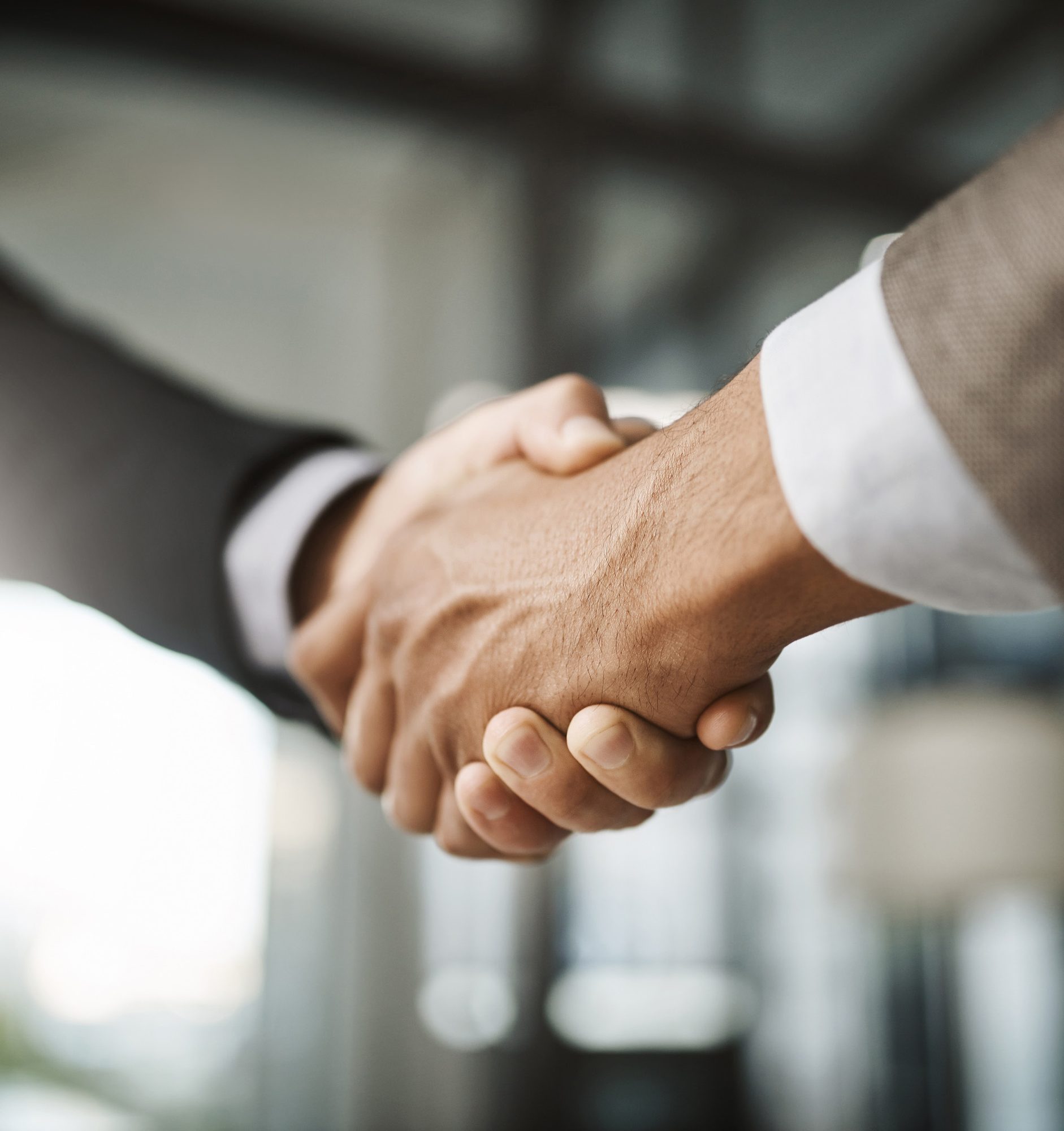 Handschlag zweier Geschäftspartner
